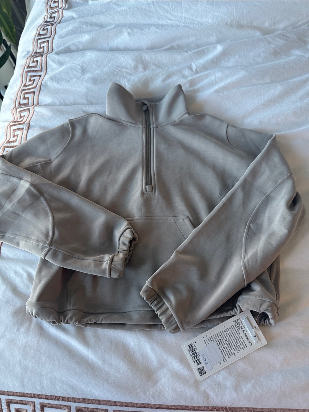 Lululemon sweatshirt